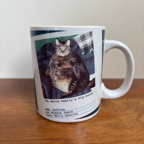 Bad Cat Mug - Picture 3 of 9